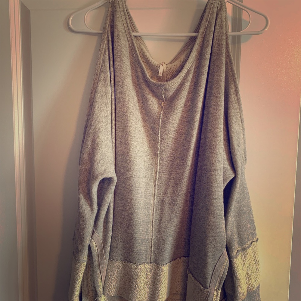 Free people sweatshirt